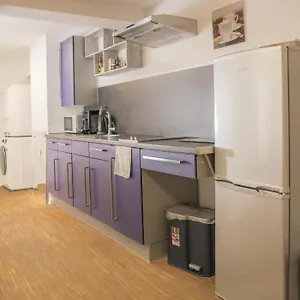 https://altstadt-apartment-alisa.dusseldorf-hotel.net